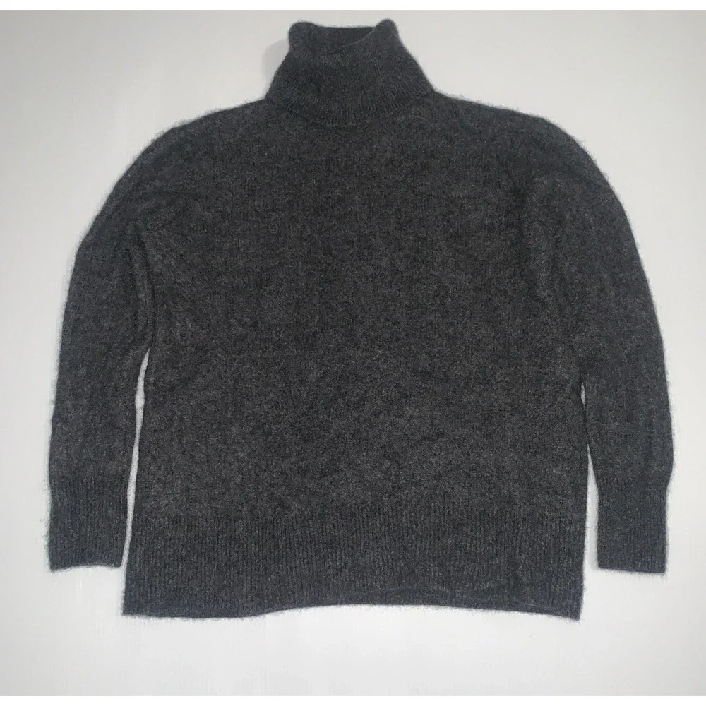 Chicos Size 3 Sweater 100% Cashmere Turtleneck Long Sleeve Grey Womens XL Preppy